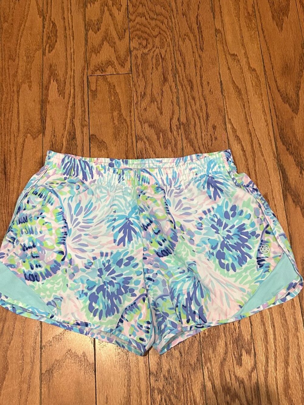 LILLY PULITZER Luxletic Ocean Trail Running Shorts Seeing Double Print Medium